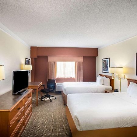 La Quinta Inn By Wyndham Austin Capitol / Downtown Exteriör bild