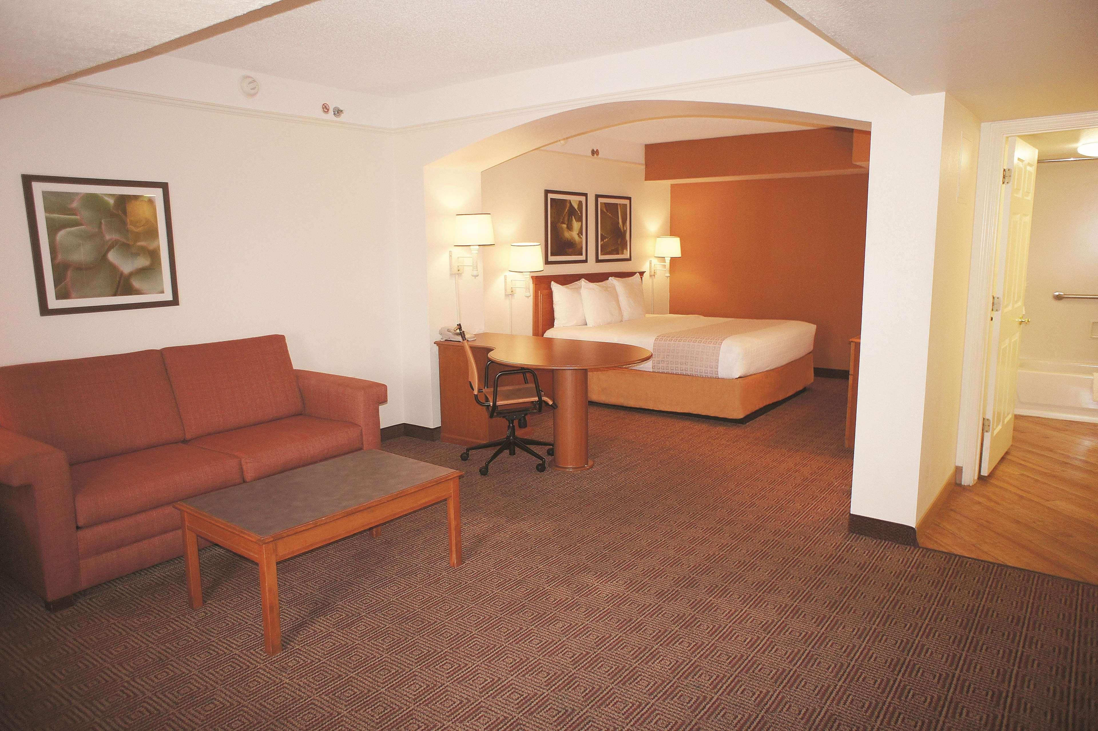 La Quinta Inn By Wyndham Austin Capitol / Downtown Exteriör bild