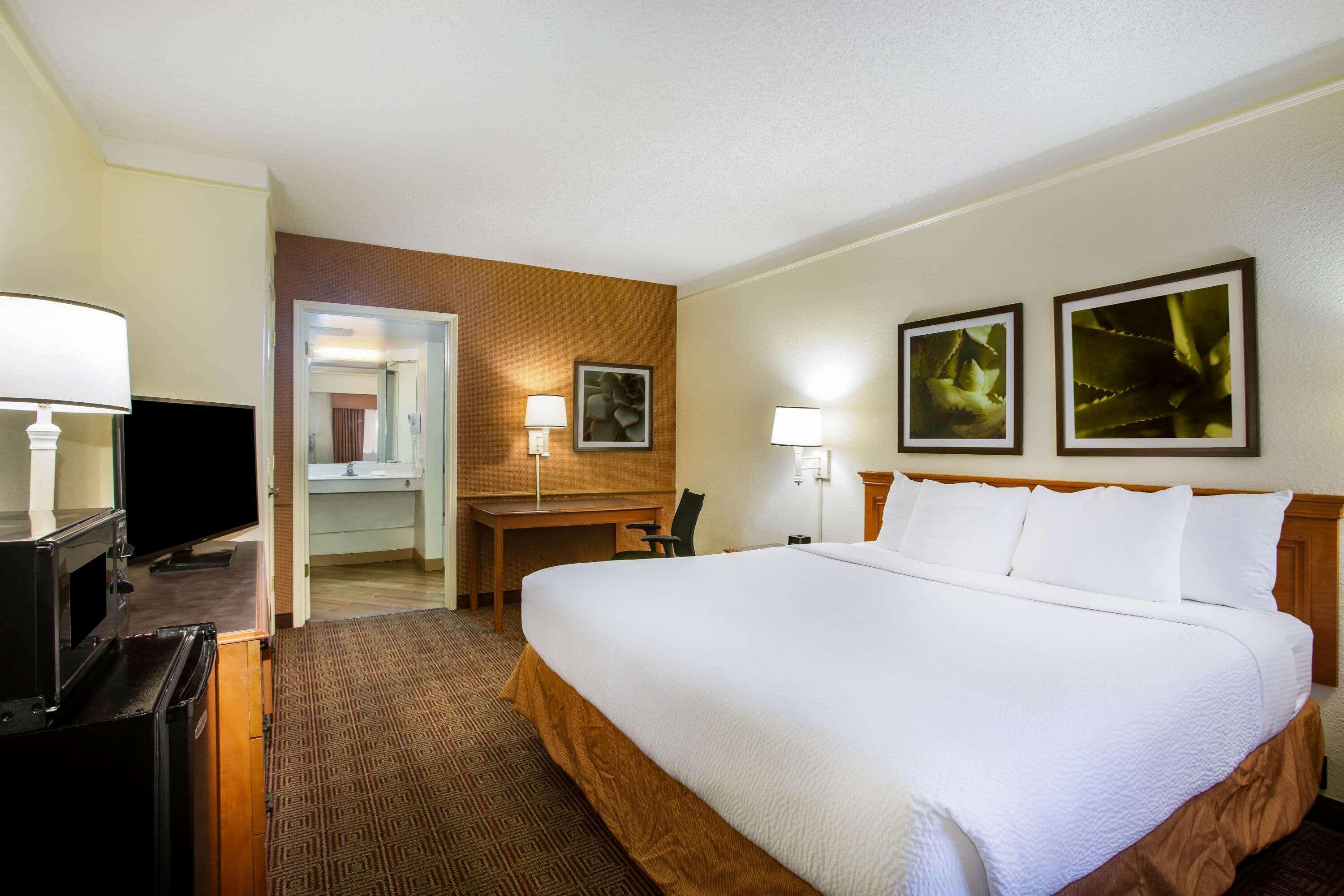 La Quinta Inn By Wyndham Austin Capitol / Downtown Exteriör bild