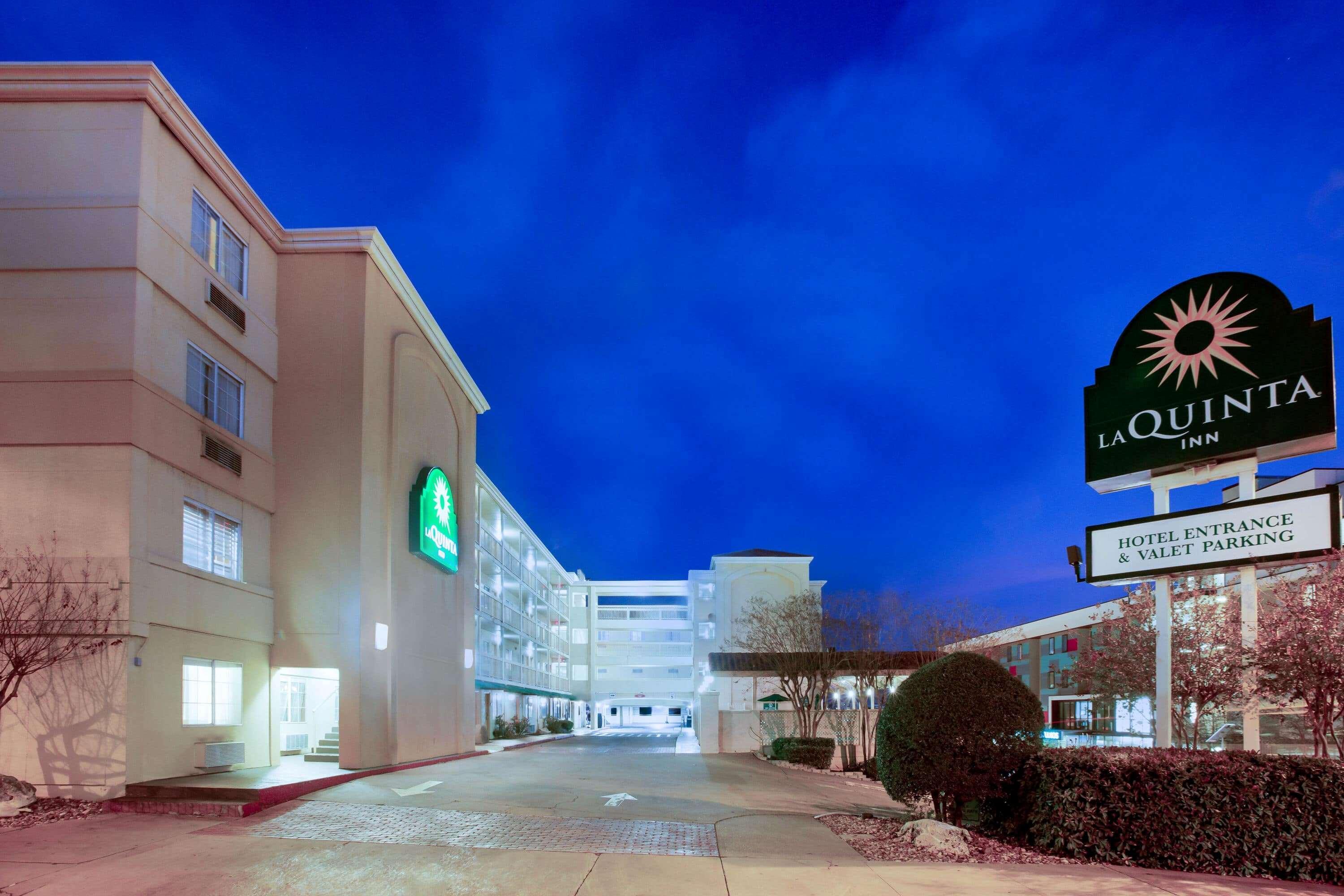 La Quinta Inn By Wyndham Austin Capitol / Downtown Exteriör bild