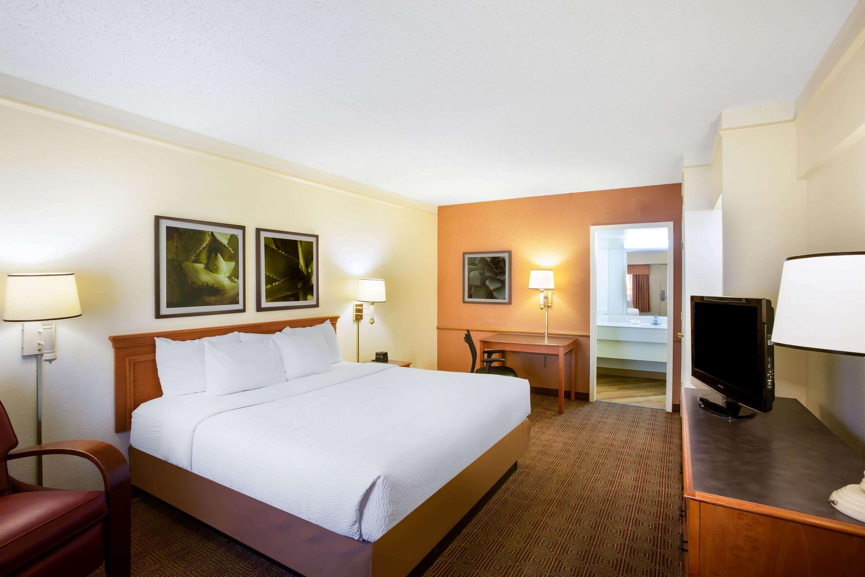 La Quinta Inn By Wyndham Austin Capitol / Downtown Exteriör bild